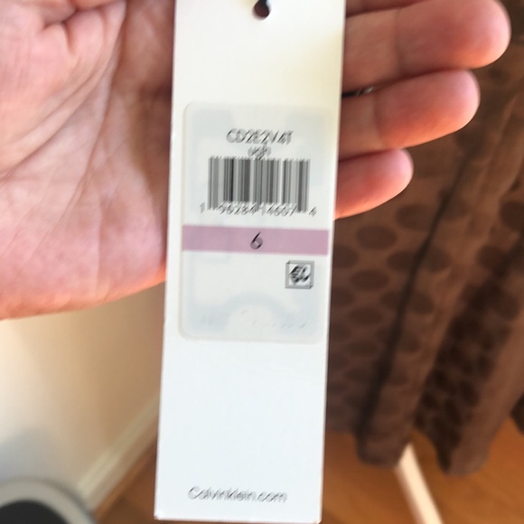 Beautiful olive green with circle details dress - Picture 8 of 11